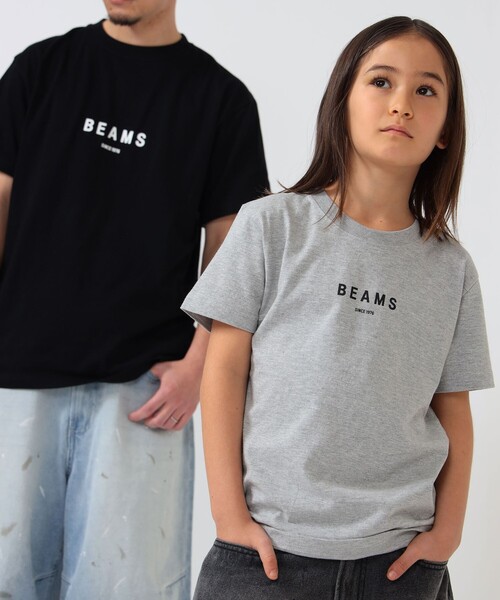 こども ビームス（コドモビームス）の「BEAMS × こども ビームス / BEAMS ロゴ Tシャツ 2026（110～160cm）（Tシャツ/カットソー・キッズ・グレー系その他/ホワイト/ネイビー/ブラック・S(110-120)/L(150-160)/M(130-140)）」の3枚目の写真
