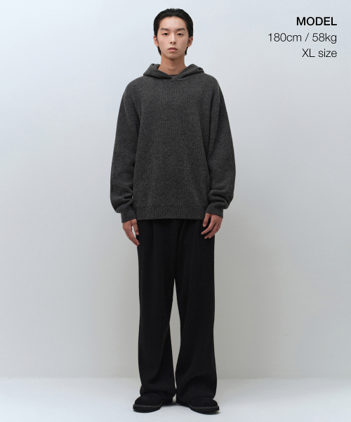 MUSINSA STANDARD（ムシンサスタンダード）の「[ビクトリアウール] ミニマルリブワンタックワイドニットパンツ [ブラック]（スウェットパンツ・メンズ・その他・SMALL/MEDIUM/LARGE/X-LARGE/XX-LARGE）」の2枚目の写真