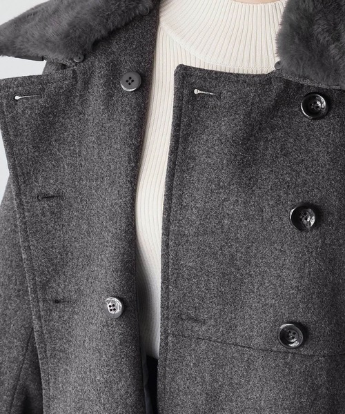 tiptop（ティップトップ）の「ファーティペットミドル丈フレアコート（ステンカラーコート・レディース・アイボリー/ブラック/チャコールグレー・FREE）」の7枚目の写真