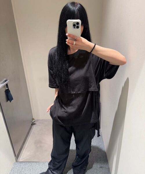 INSILENCE WOMEN(インサイレンスウーマン)の「グロッシー ユーティリティパンツ BLACK(その他パンツ・レディース・その他・MEDIUM/LARGE)」の11枚目の写真