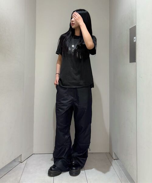 INSILENCE WOMEN(インサイレンスウーマン)の「グロッシー ユーティリティパンツ BLACK(その他パンツ・レディース・その他・MEDIUM/LARGE)」の15枚目の写真