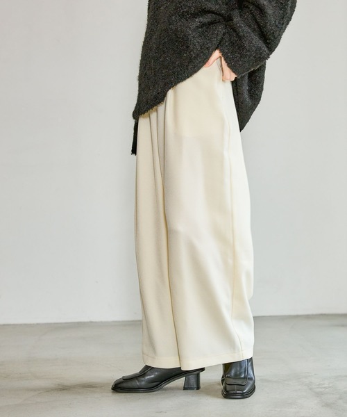 LAKOLE（ラコレ）の「ウールライクイージーパンツ / 616874（その他パンツ・レディース・アイボリー/ブラック/モカ・FREE）」の2枚目の写真