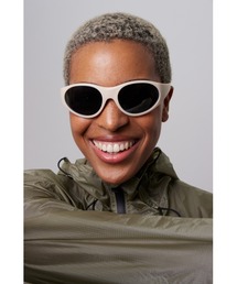 Beyond Basics（ビヨンド ベーシックス）の「IZIPIZI / HORIZON（サングラス）」