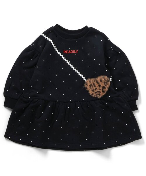 BREEZE(ブリーズ)の「【裏起毛/リンク】ハートポシェットワンピース_ジュニア対応(ワンピース・キッズ・ブラック/グレー・140/130/120/110/100/90/80)」の3枚目の写真