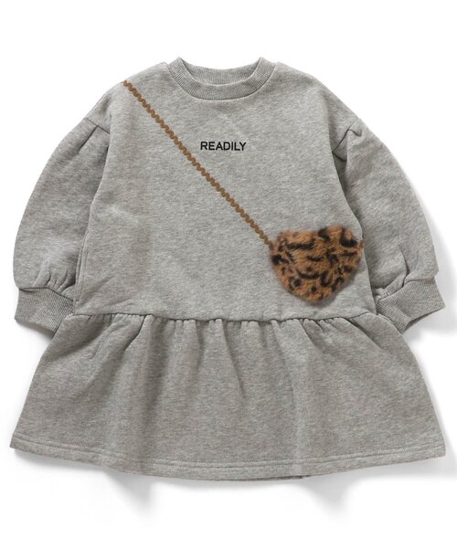 BREEZE(ブリーズ)の「【裏起毛/リンク】ハートポシェットワンピース_ジュニア対応(ワンピース・キッズ・ブラック/グレー・140/130/120/110/100/90/80)」の4枚目の写真