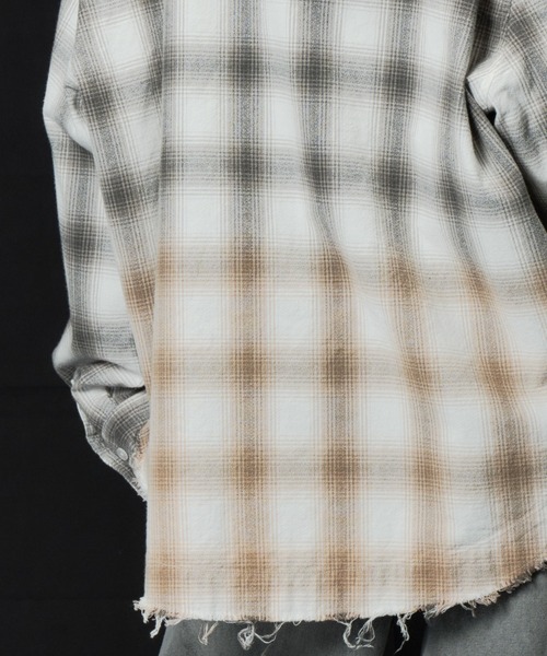 AIVER（アイバー）の「AIVER　グラデーションブリーチオンブレチェックシャツ（シャツ/ブラウス・メンズ・オフホワイト/その他・LARGE/MEDIUM/SMALL）」の8枚目の写真