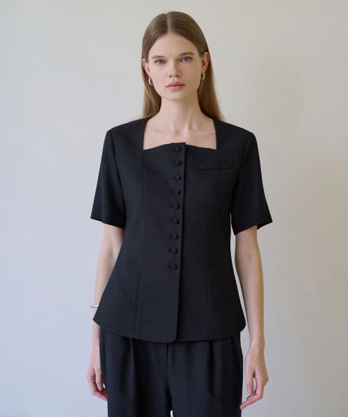 ヌボタンブラウス（ブラック）