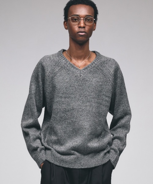セール】Panel Stitch V-Neck Knit / ラグランVネックニット（ニット