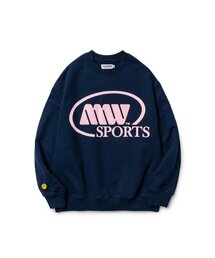MNW（エムエヌダブリュー）の「SPORTS LOGO CREWNECK NAVY（スウェット）」