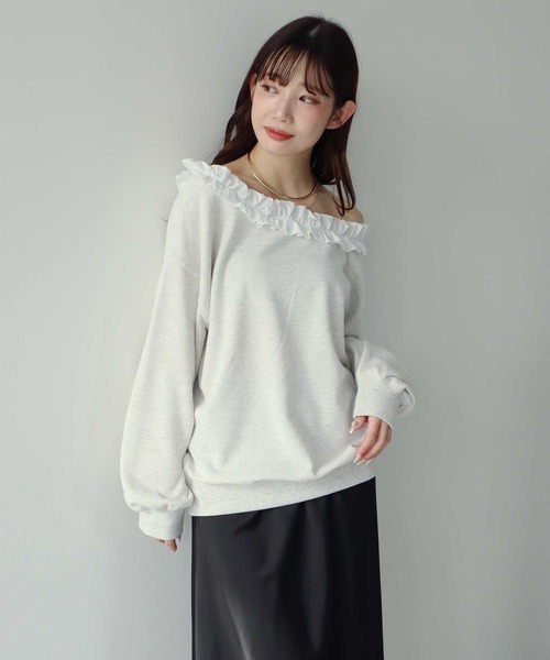 earth music&ecology(アースミュージックアンドエコロジー)の「【2026SS】フリルオフショルウラケスウェット(スウェット・レディース・杢グレー/ブラック/ホワイト系その他・FREE)」の6枚目の写真