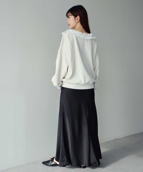 earth music&ecology(アースミュージックアンドエコロジー)の「【2026SS】フリルオフショルウラケスウェット(スウェット・レディース・杢グレー/ブラック/ホワイト系その他・FREE)」の11枚目の写真