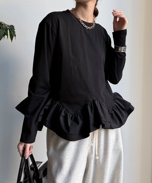 DouDou(ドゥドゥ)の「裾異素材切替フリルカットソー(Tシャツ/カットソー・レディース・ブラック/オフホワイト・FREE)」の1枚目の写真