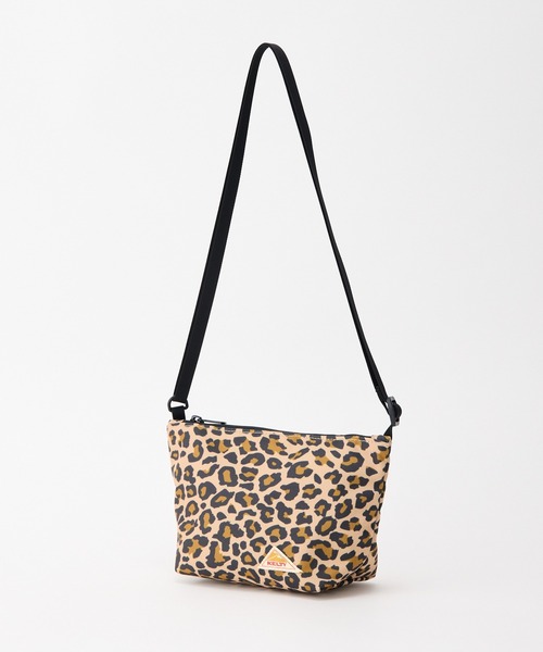 KELTY(ケルティ)の「GO OUT掲載モデル【KELTY】 ES MINI USUAL POUCH ミニショルダーバッグ サコッシュ(ショルダーバッグ・レディース・ネイビー/ベージュ/ブラック系/スカイブルー/セージグリーン/レオパード/タン/ブラウン系/ホワイト系/アニマル/オリーブ/ブラック/マスタード・ONE SIZE)」の13枚目の写真