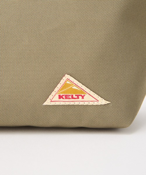 KELTY(ケルティ)の「GO OUT掲載モデル【KELTY】 ES MINI USUAL POUCH ミニショルダーバッグ サコッシュ(ショルダーバッグ・レディース・ネイビー/ベージュ/ブラック系/スカイブルー/セージグリーン/レオパード/タン/ブラウン系/ホワイト系/アニマル/オリーブ/ブラック/マスタード・ONE SIZE)」の21枚目の写真
