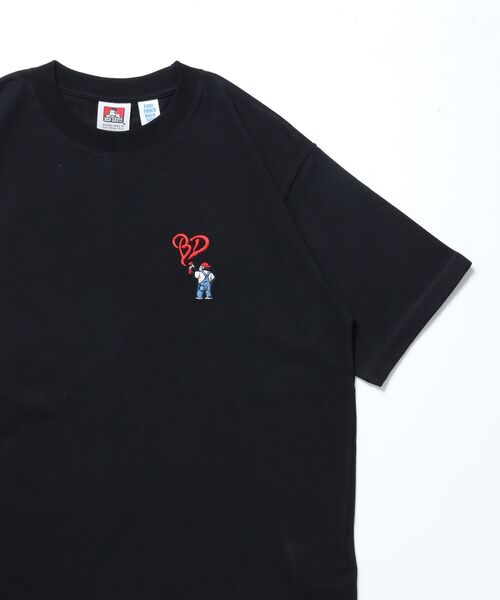 BEN DAVIS(ベンデイビス)の「【BEN DAVIS(ベンデイビス)】GORILLA EMB COOL TEE / Tシャツ 接触冷感 半袖 クルーネック ワンポイント 刺繍 ワンポイント(Tシャツ/カットソー・メンズ・ネイビー/ベージュ/ホワイト/ブラック・X-LARGE/LARGE/MEDIUM)」の3枚目の写真