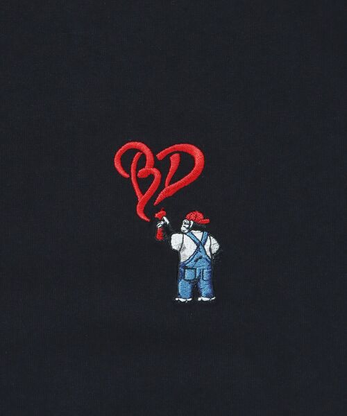 BEN DAVIS(ベンデイビス)の「【BEN DAVIS(ベンデイビス)】GORILLA EMB COOL TEE / Tシャツ 接触冷感 半袖 クルーネック ワンポイント 刺繍 ワンポイント(Tシャツ/カットソー・メンズ・ネイビー/ベージュ/ホワイト/ブラック・X-LARGE/LARGE/MEDIUM)」の11枚目の写真