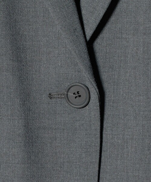UNITED ARROWS（ユナイテッドアローズ）の「ダブルクロス ジャケット ‐ストレッチ ウォッシャブル‐（テーラードジャケット・レディース・ネイビー/ダークグレー・40/38/36）」の18枚目の写真