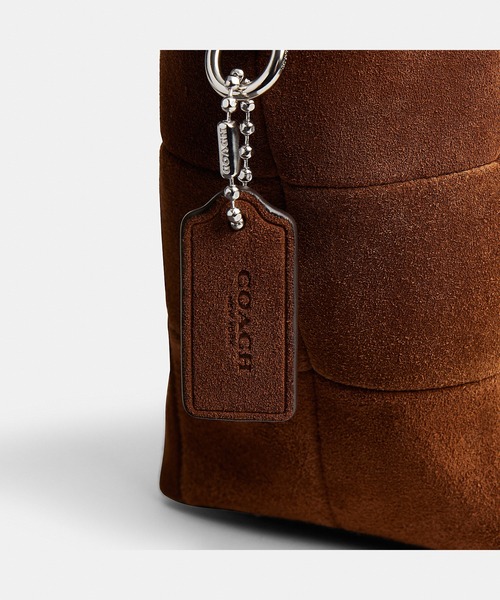 Coachtopia(コーチトピア)の「オルター/エゴ スモール トート バッグ・スクラップ スエード(トートバッグ・レディース・グリーン系その他/ブラウン系その他・ONE)」の19枚目の写真