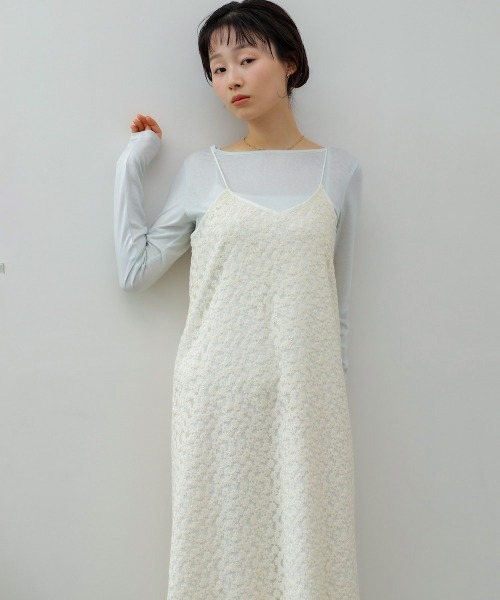 Bab(バブ)の「【選べるサイズ展開】刺繍フラワーキャミワンピース(ワンピース・レディース・アイボリー/ブラック/イエロー/グリーン・S/M)」の6枚目の写真
