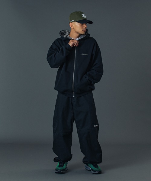XLARGE(エクストララージ)の「REVERSIBLE ZIP UP HOODED SWEATSHIRT(パーカー・メンズ・ブラック/アッシュ/オリーブ・M/S/XL/L)」の6枚目の写真