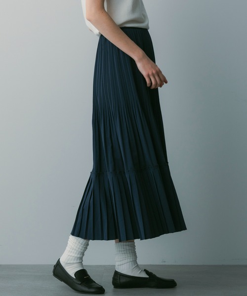 SERENO（セレーノ）の「プリーツミディスカート（スカート・レディース・ブラック/オフホワイト/ネイビー・S/M）」の19枚目の写真