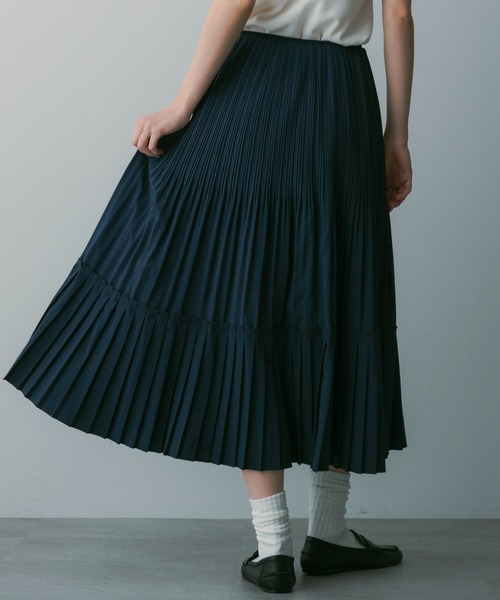 SERENO（セレーノ）の「プリーツミディスカート（スカート・レディース・ブラック/オフホワイト/ネイビー・S/M）」の20枚目の写真