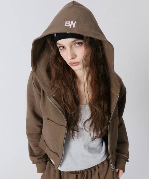 BN cropped zip hoodie/BN クロップドジップフーディー（パーカー