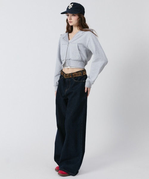 BENUA(ベヌア)の「BN cropped zip hoodie/BN クロップドジップフーディー(パーカー・レディース・グレー/カーキ・FREE)」の7枚目の写真