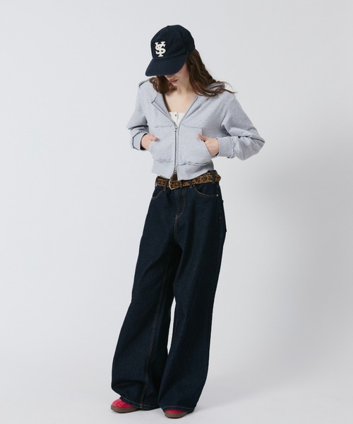 BENUA(ベヌア)の「BN cropped zip hoodie/BN クロップドジップフーディー(パーカー・レディース・グレー/カーキ・FREE)」の10枚目の写真