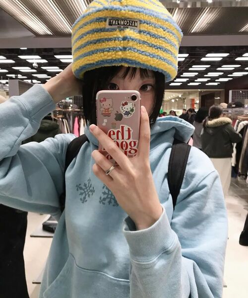 SLOWACID（スローアシッド）の「ブリーチドシンボルフードパーカー[スカイブルー]（パーカー・レディース・その他・SMALL/MEDIUM/LARGE/X-LARGE）」の3枚目の写真