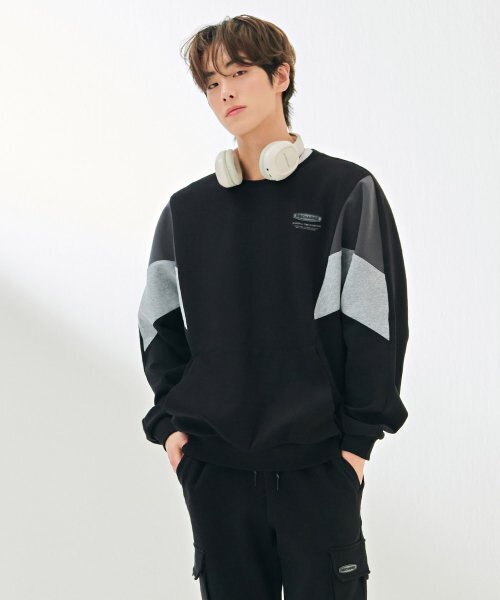 CHASECULT(チェイスカルト)の「男性カラー ブロック スウェット-DARK5116B03(スウェット・メンズ・ブラック・105/100/95)」の3枚目の写真