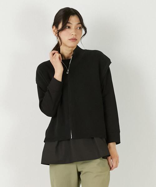 MELROSE claire（メルローズ クレール）の「【麻タッチ片畦ハイネックジップアップベスト】（ベスト・レディース・グレイッシュベージュ/ブラック/オフホワイト・FREE）」の2枚目の写真