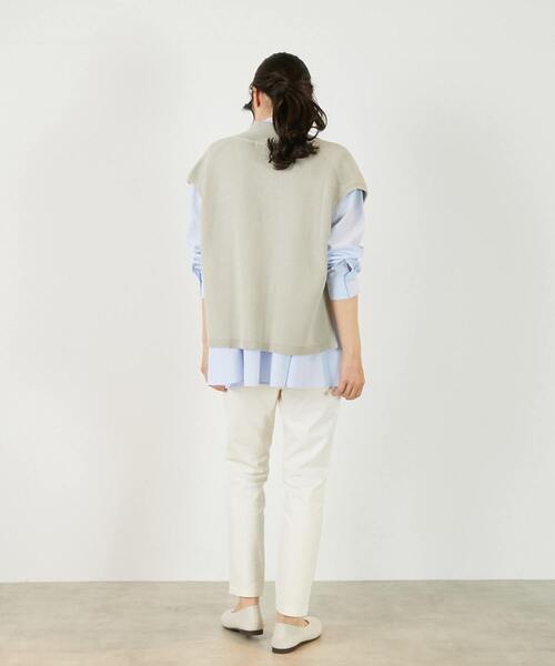 MELROSE claire（メルローズ クレール）の「【麻タッチ片畦ハイネックジップアップベスト】（ベスト・レディース・グレイッシュベージュ/ブラック/オフホワイト・FREE）」の19枚目の写真