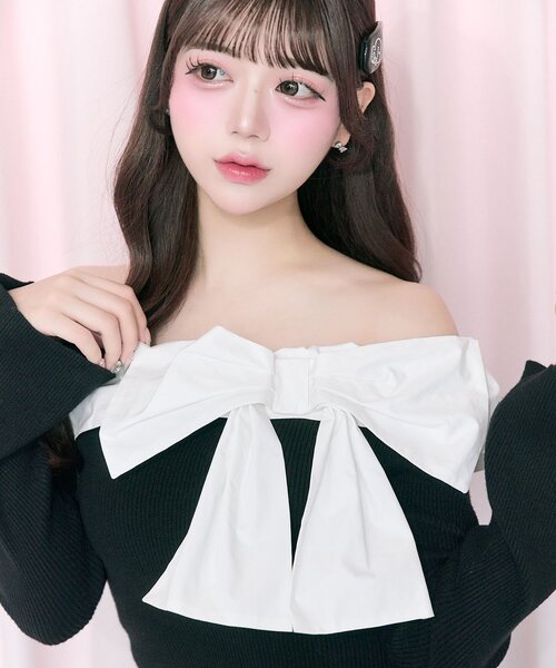 OLIVE des OLIVE(オリーブデオリーブ)の「【Belle Charme】Big Ribbon Offshoulder Knit(ニット/セーター・レディース・ブラック/チャコールグレー・FREE)」の22枚目の写真