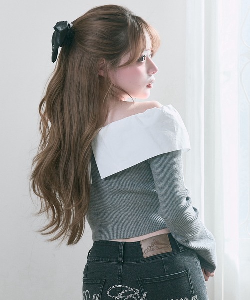 OLIVE des OLIVE（オリーブデオリーブ）の「【Belle Charme】Big Ribbon Offshoulder Knit（ニット/セーター・レディース・ブラック/チャコールグレー・FREE）」の4枚目の写真