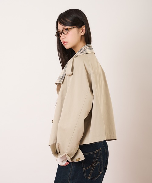hazyl（ヘイジル）の「classic check short trench / クラシックチェックショートトレンチ（ブルゾン・レディース・ベージュ/ネイビー・フリー）」の14枚目の写真