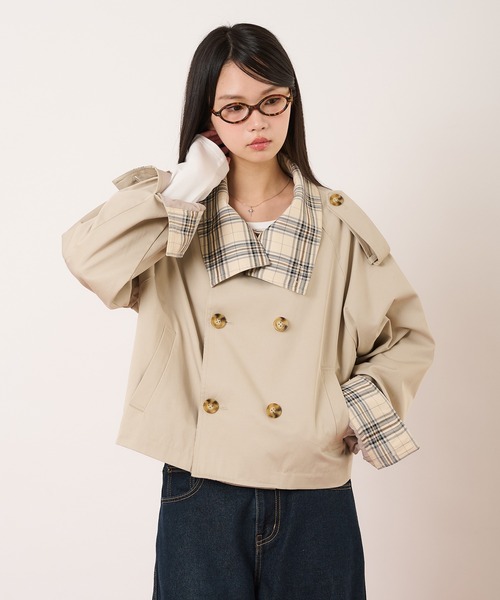 hazyl（ヘイジル）の「classic check short trench / クラシックチェックショートトレンチ（ブルゾン・レディース・ベージュ/ネイビー・フリー）」の13枚目の写真