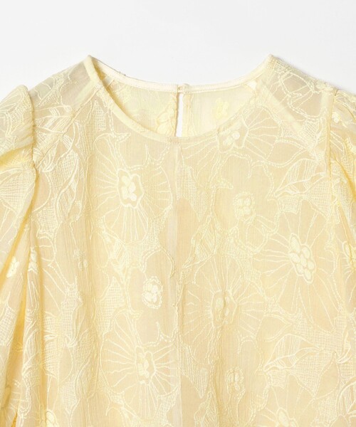 EMMEL REFINES（エメルリファインズ）の「＜EMMEL REFINES＞EM フラワー シシュウ シアー ブラウス（シャツ/ブラウス・レディース・ライム/クリーム・FREE）」の4枚目の写真