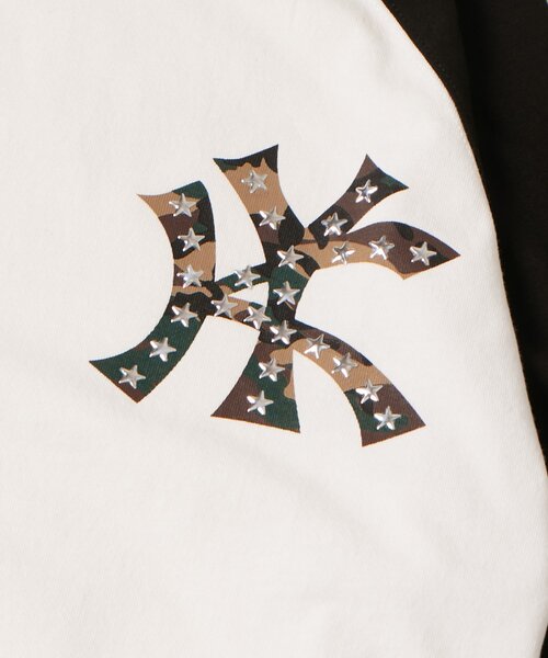 WHO'S WHO gallery(フーズフーギャラリー)の「【UNISEX】KOOKY'N KYスタースタッズラグランロンTEE(Tシャツ/カットソー・レディース・ブラック/ホワイト/レッド・SMALL/MEDIUM)」の15枚目の写真