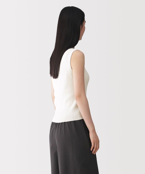 MUJI Labo(ムジラボ)の「〔MUJI Labo〕婦人 強撚コットンニットベスト(ベスト・レディース・ネイビー/ブラック/オフホワイト・M/L/S/XL)」の5枚目の写真