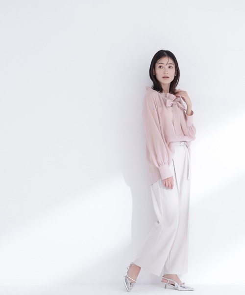 NATURAL BEAUTY BASIC（ナチュラルビューティーベーシック）の「◇【ちょうど、いい服】はいたら沼！美脚ワイドパンツ（その他パンツ・レディース・オフホワイト/ベージュ/チャコールグレー/ブラック・P/S/LARGE/MEDIUM/SMALL）」の7枚目の写真