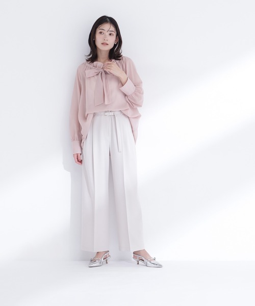 NATURAL BEAUTY BASIC（ナチュラルビューティーベーシック）の「◇【ちょうど、いい服】はいたら沼！美脚ワイドパンツ（その他パンツ・レディース・オフホワイト/ベージュ/チャコールグレー/ブラック・P/S/LARGE/MEDIUM/SMALL）」の8枚目の写真