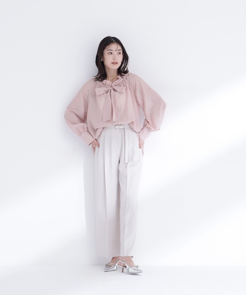 NATURAL BEAUTY BASIC（ナチュラルビューティーベーシック）の「◇【ちょうど、いい服】はいたら沼！美脚ワイドパンツ（その他パンツ・レディース・オフホワイト/ベージュ/チャコールグレー/ブラック・P/S/LARGE/MEDIUM/SMALL）」の9枚目の写真