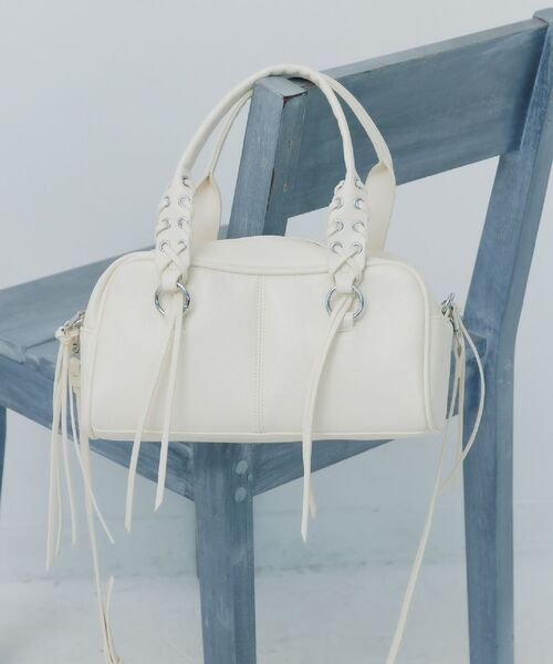 RETRO GIRL(レトロガール)の「レースアップハンドルBAG(ショルダーバッグ・レディース・ブラック/オフホワイト/ベージュ・ONE SIZE)」の1枚目の写真