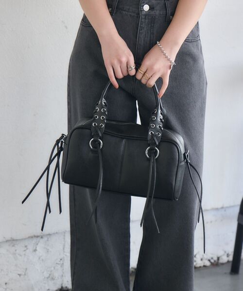 RETRO GIRL(レトロガール)の「レースアップハンドルBAG(ショルダーバッグ・レディース・ブラック/オフホワイト/ベージュ・ONE SIZE)」の16枚目の写真
