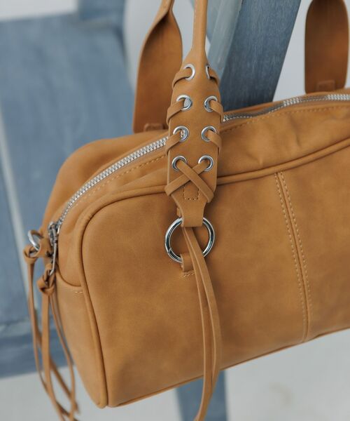 RETRO GIRL(レトロガール)の「レースアップハンドルBAG(ショルダーバッグ・レディース・ブラック/オフホワイト/ベージュ・ONE SIZE)」の17枚目の写真