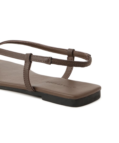 ADAM ET ROPE'（アダムエロペ）の「ストラップフラットサンダル（サンダル・レディース・ブラウン/ブラック・23/23.5/24/24.5）」の13枚目の写真