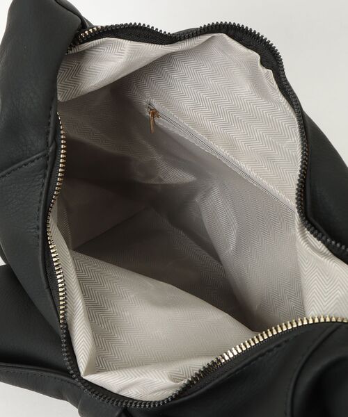 D&G ドルガバ Y2K WE ARE THE SOUND ダッフル ボストン クーポンを購入する D&G ドルガバ Y2K WE ARE THE SOUND ダッフル