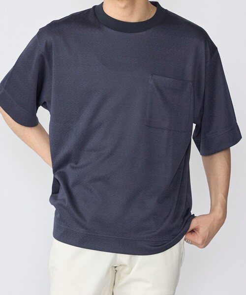 SHIPS（シップス）の「SHIPS: ジオメトリック リラックス ポケット Tシャツ（Tシャツ/カットソー・メンズ・キャメル/ホワイト/ネイビー/チャコールグレー・LARGE/MEDIUM/SMALL）」の4枚目の写真