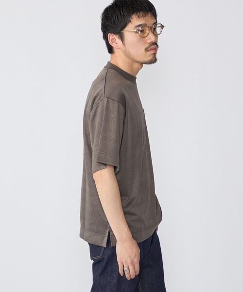 SHIPS（シップス）の「SHIPS: ジオメトリック リラックス ポケット Tシャツ（Tシャツ/カットソー・メンズ・キャメル/ホワイト/ネイビー/チャコールグレー・LARGE/MEDIUM/SMALL）」の15枚目の写真